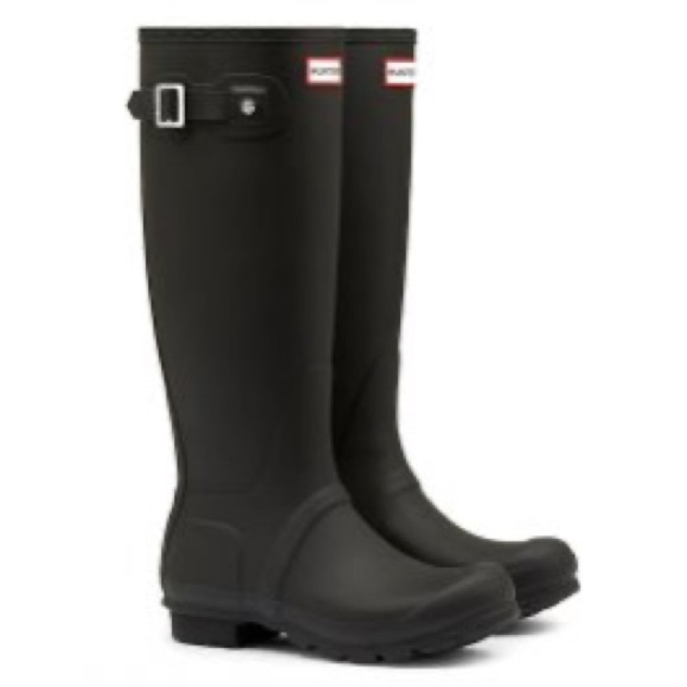 Matte Black Hunter Rain-boots size 8